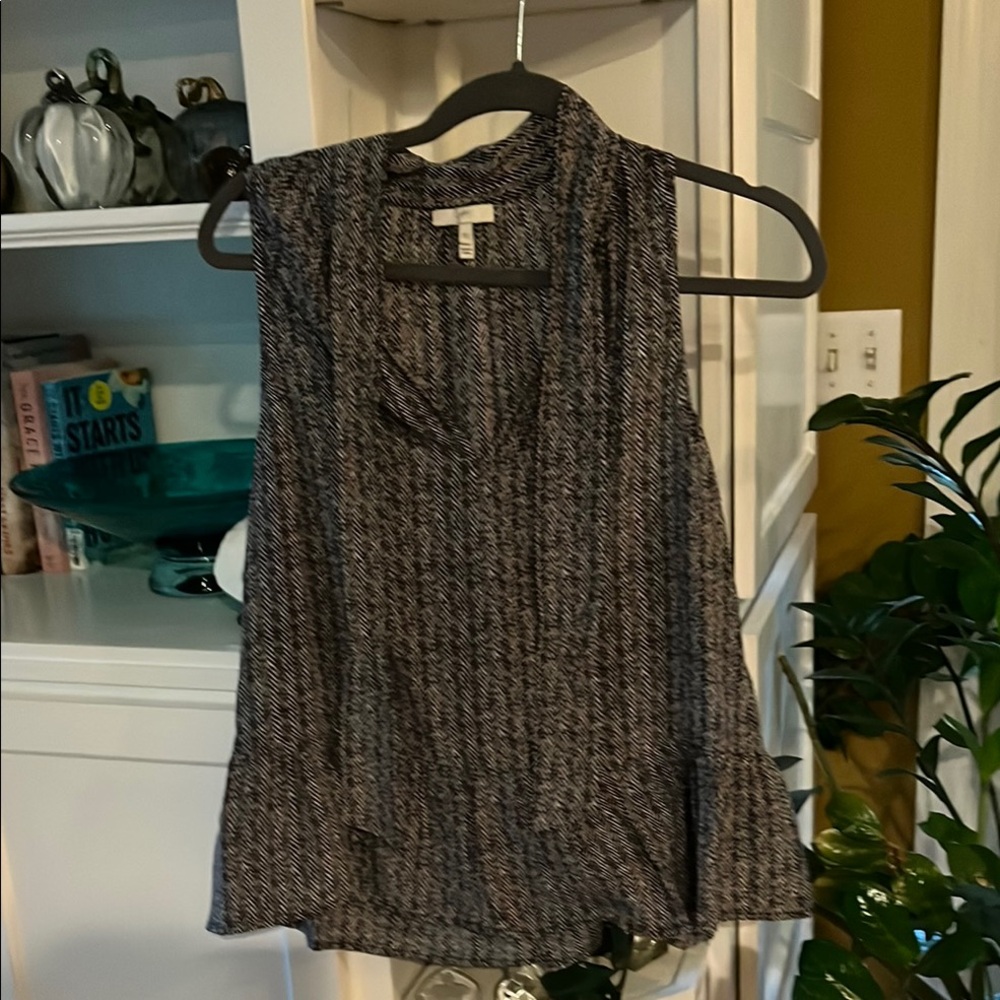 Joie Black and White Sleeveless Blouse